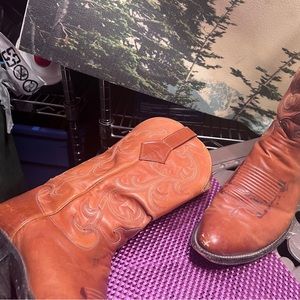 Tony Lamas Cowboy Boots